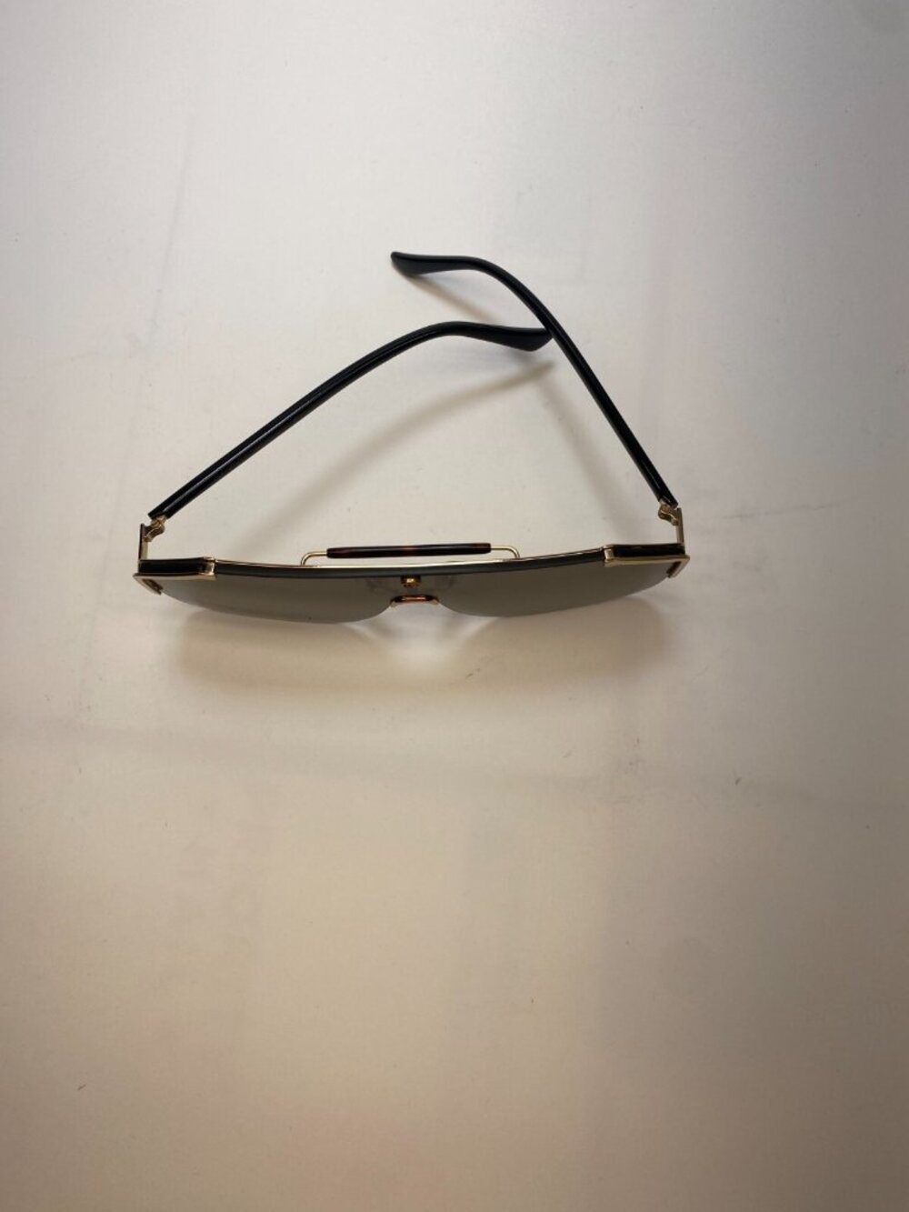 Gucci Womens Brown Sqyare Oversized Gold Frameless 62MM Shield Sunglasses - Picture 3 of 9